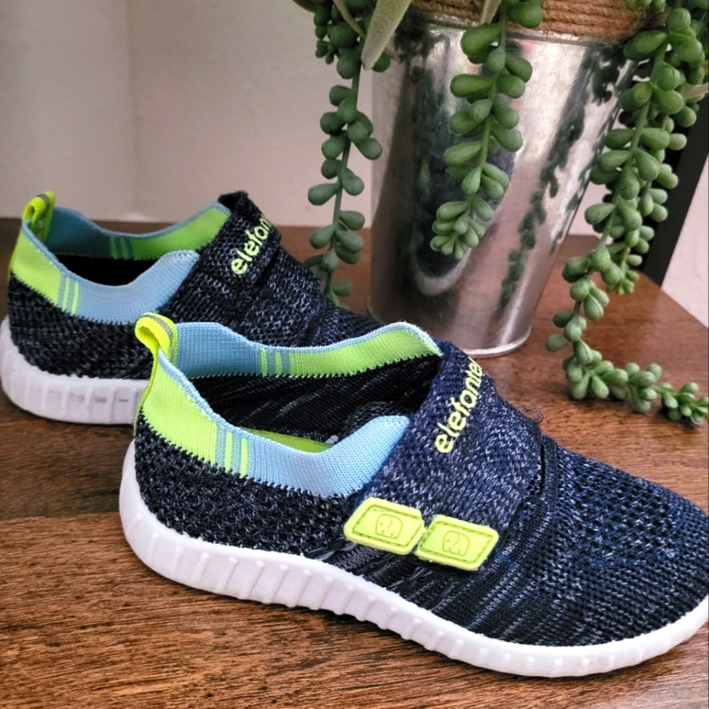 Elefanten Kids Shoes Size 9.5/10
